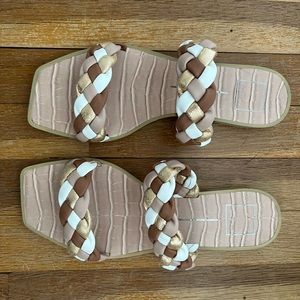 NWOT Dolce Vita Indy flat braided sandals size 9.5